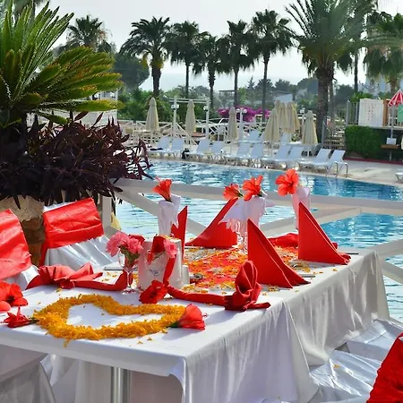 מלון Seaden Corolla