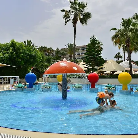 מלון Seaden Corolla 4*