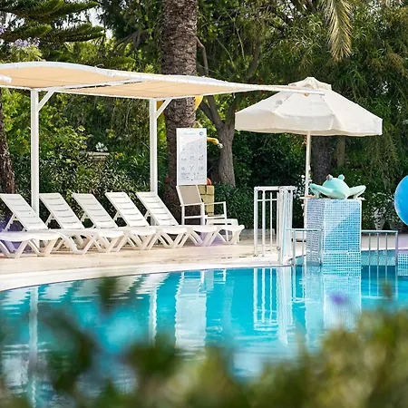 Seaden Corolla מלון סייד