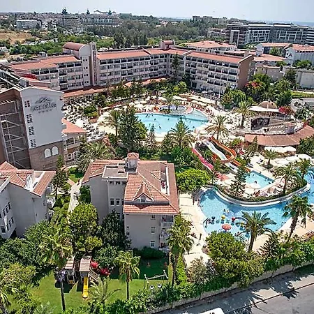 Seaden Corolla Hotel 4*