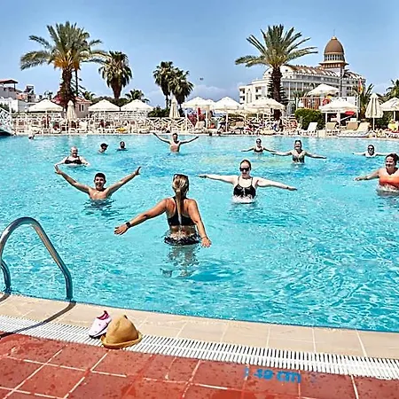 Seaden Corolla Hotel