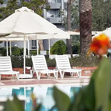 Seaden Corolla Hotel 4*