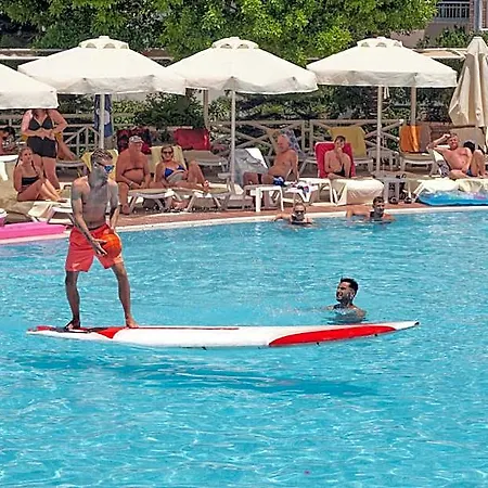 Hotel Seaden Corolla 4*