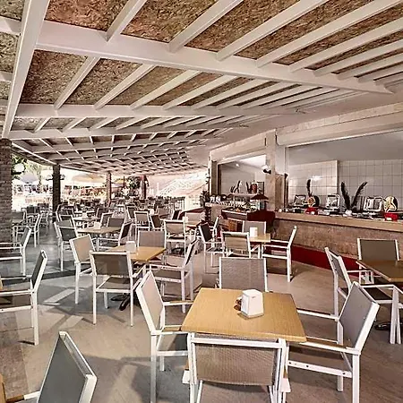 Seaden Corolla Hotel 4*