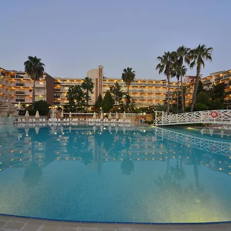 Seaden Corolla מלון סייד