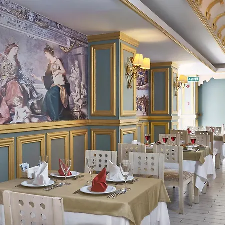 Seaden Corolla Szálloda 4*