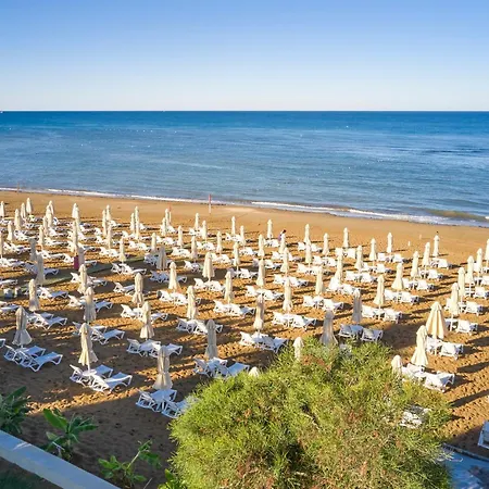 Szálloda Seaden Corolla Side