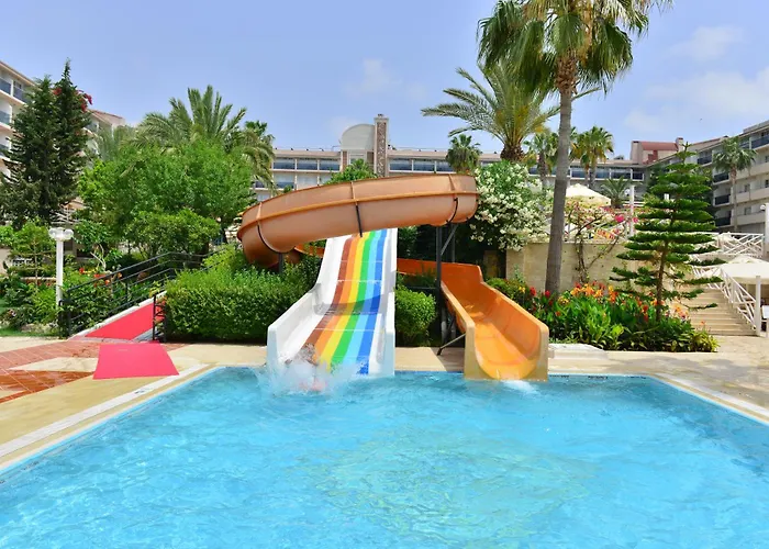 Seaden Corolla Szálloda 4*