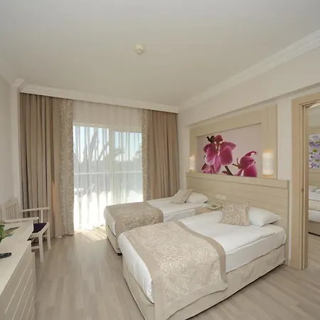 Hotel Seaden Corolla 4*